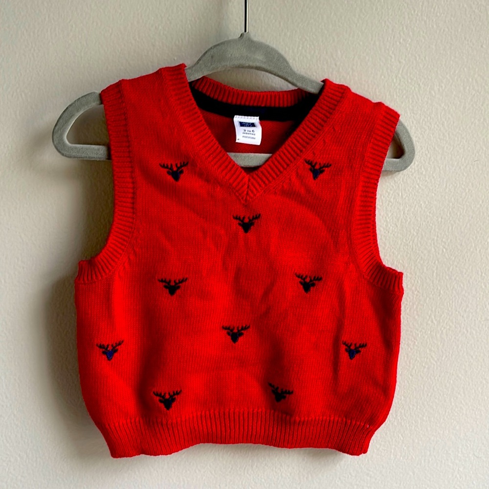 Sweater vest